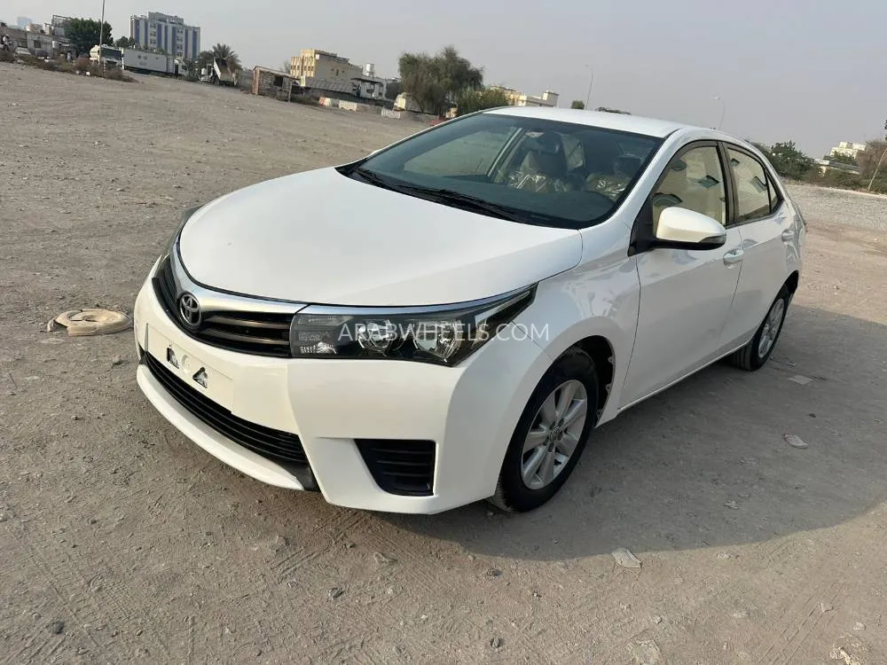 Toyota Corolla 2014 for Sale in Ras Al Khaimah Image-4