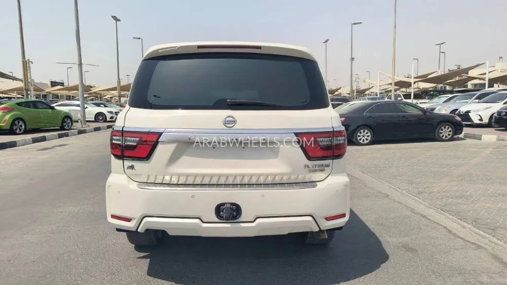 Nissan Patrol 2014 for Sale in Sharjah Image-13