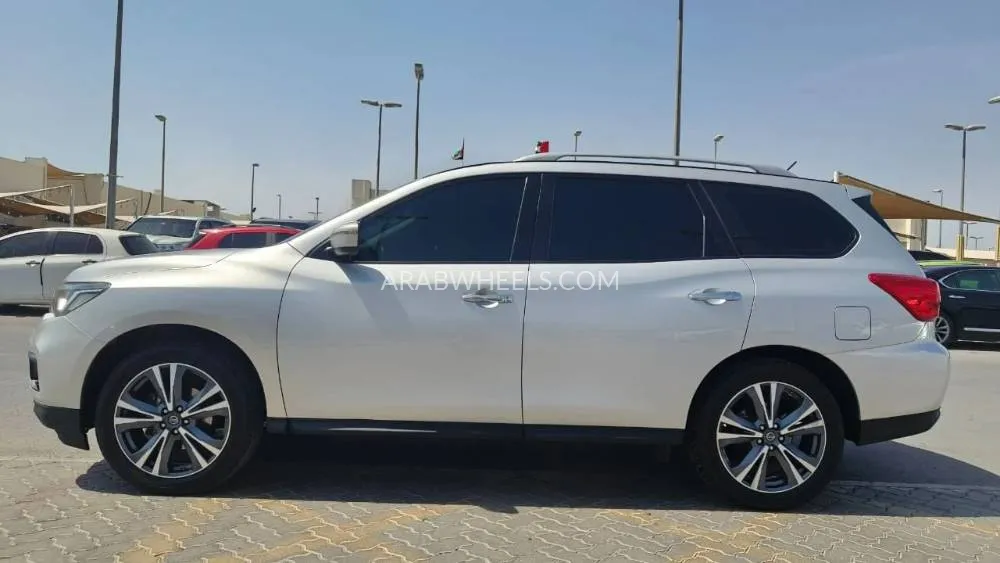 نيسان باثفايندر 2019 for Sale in الشارقة Image-4