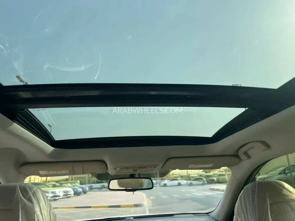 نيسان إكس تريل 2015 for Sale in الشارقة Image-11