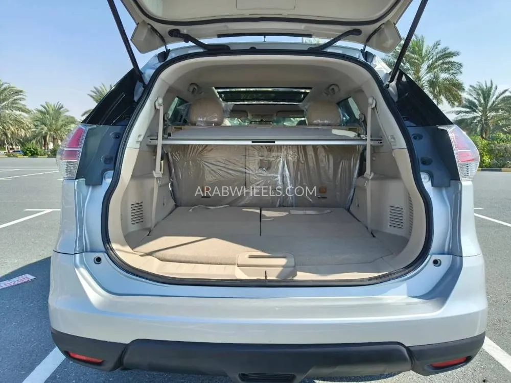 Nissan X-Trail 2016 for Sale in Sharjah Image-13