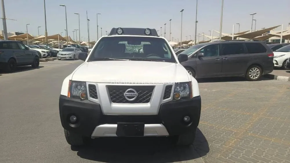 Nissan Xterra 2012 for Sale in Sharjah Image-2