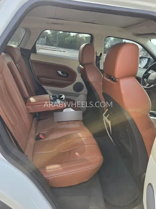 Land Rover Range Rover Evoque 2012 for Sale in Ajman Image-7