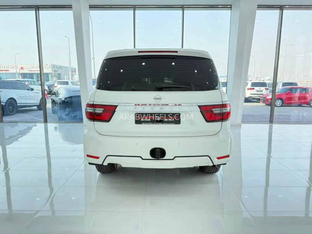 Nissan Patrol 2020 for Sale in Abu Dhabi Image-10