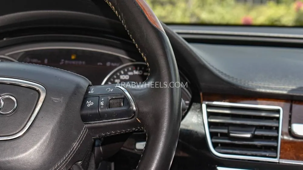 Audi A8 2012 for Sale in Dubai Image-12