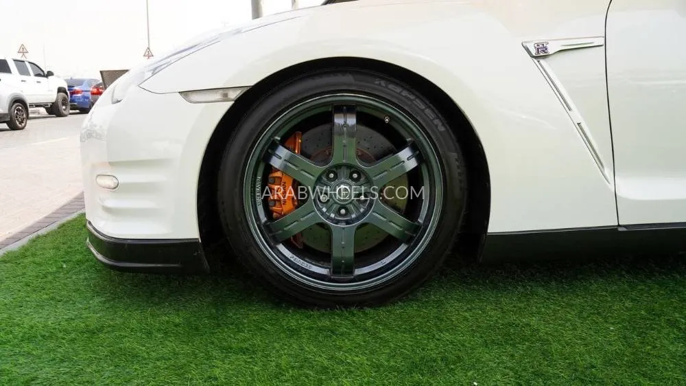 نيسان GT-R 2016 for Sale in الشارقة Image-16