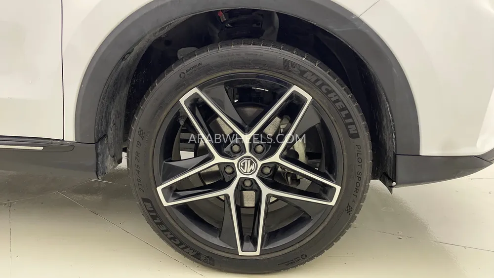 إم جي RX5 2024 for Sale in دبي Image-10