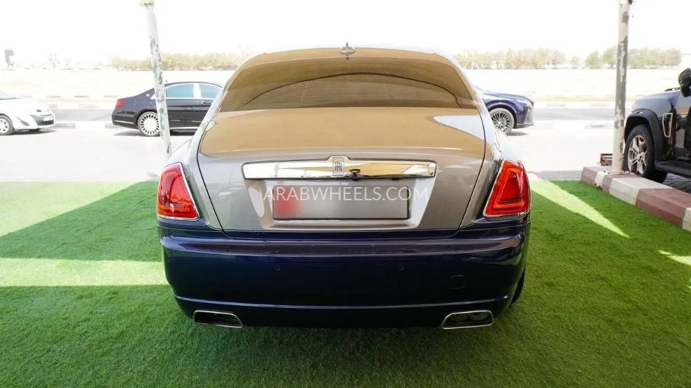 Rolls Royce Ghost 2016 for Sale in Sharjah Image-18