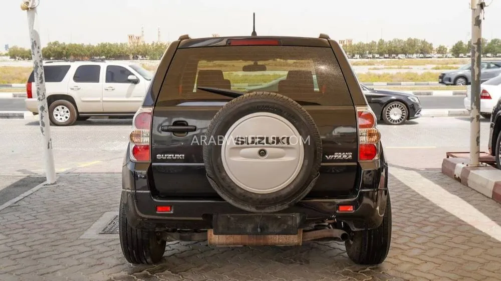 Suzuki Grand Vitara 2016 for Sale in Sharjah Image-15