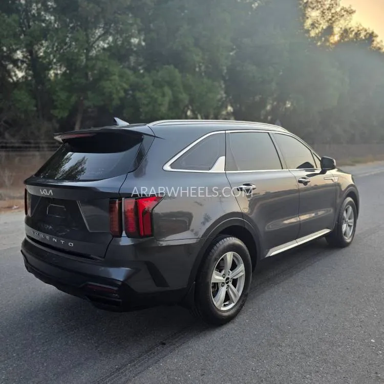 Kia Sorento 2022 for Sale in Sharjah Image-12