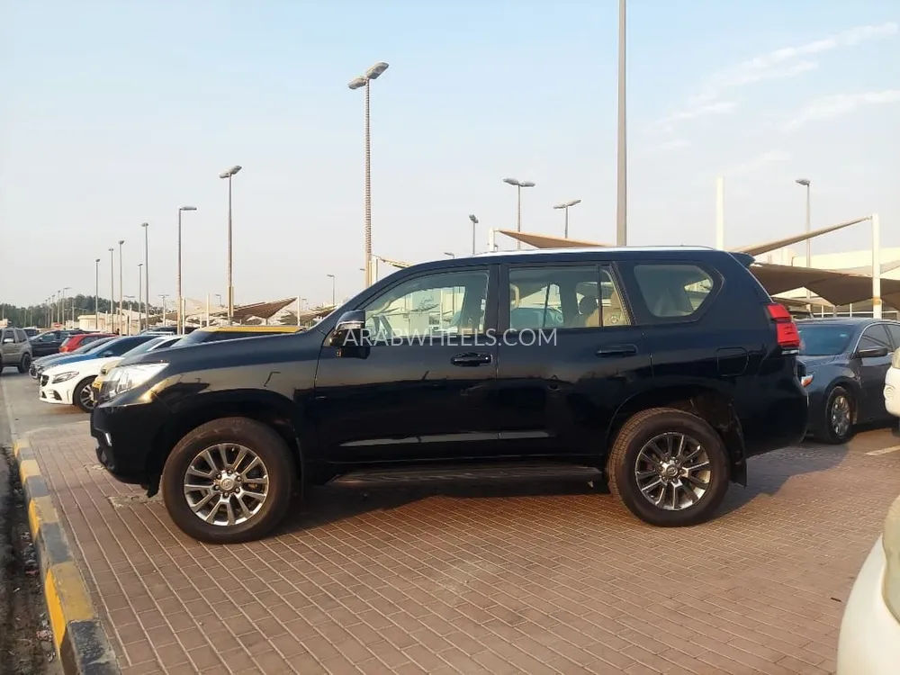 Toyota Land Cruiser Prado 2019 for Sale in Sharjah Image-6