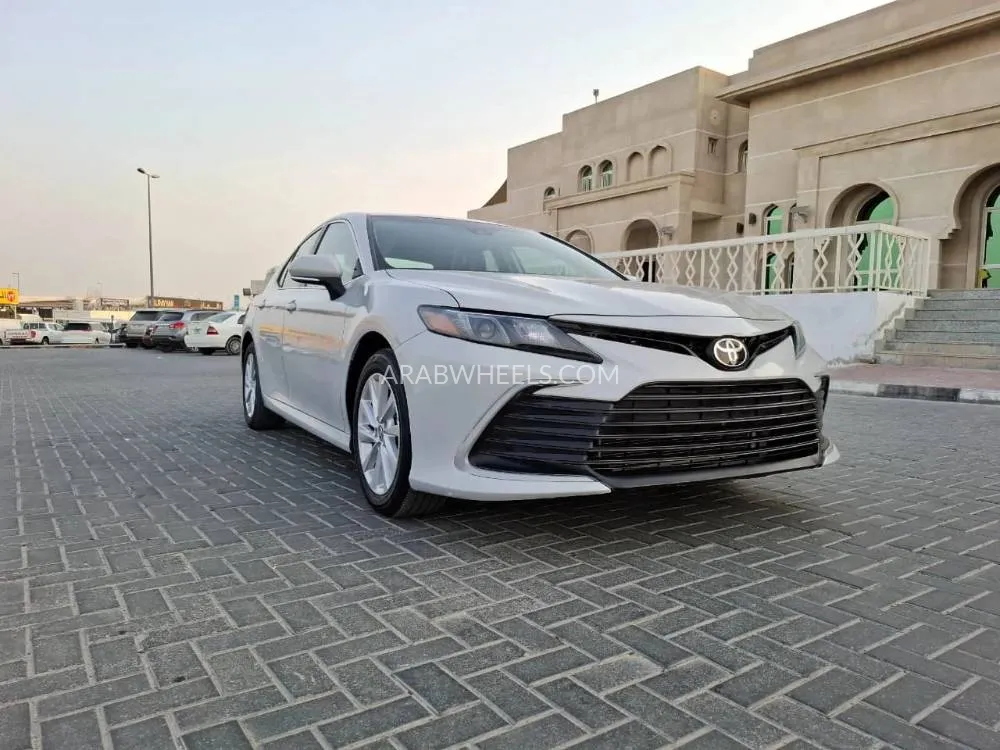 تويوتا كامري 2024 for Sale in عجمان Image-8