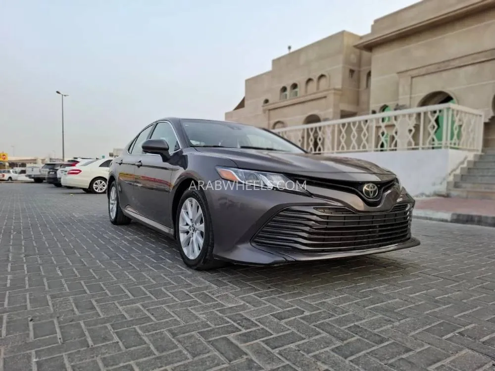 Toyota Camry 2019 for Sale in Ajman Image-5