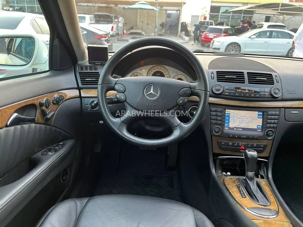 Mercedes Benz E Class 2007 for Sale in Dubai Image-5