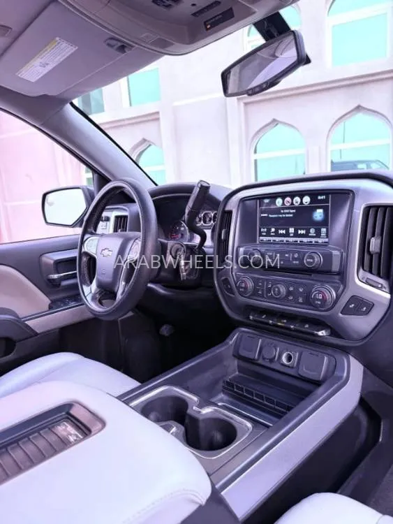 Chevrolet Silverado 2017 for Sale in Ajman Image-8