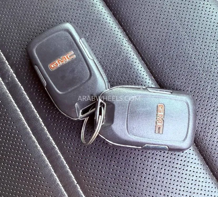 جي إم سي يوكون إكس إل 2016 for Sale in عجمان Image-13