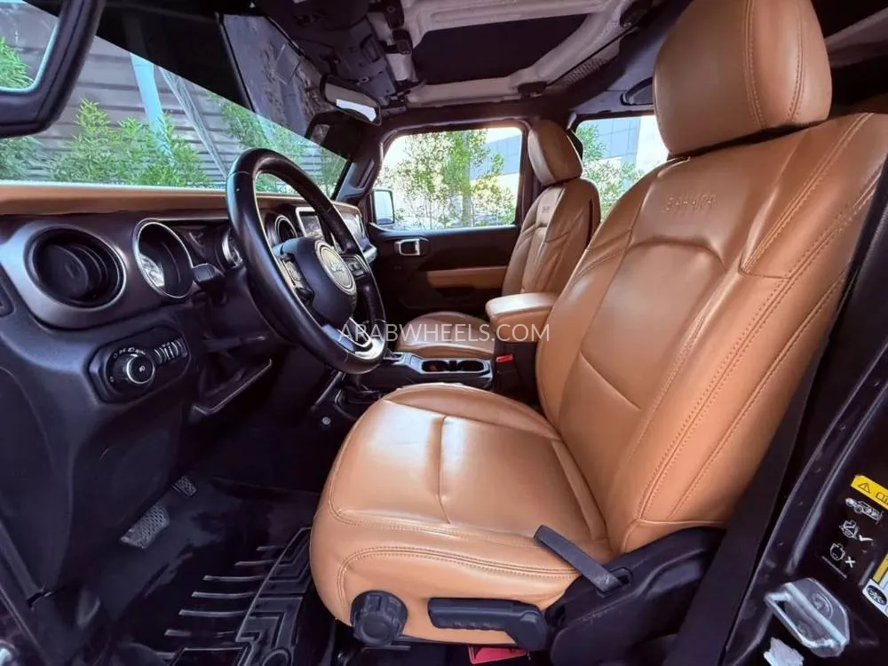 Jeep Wrangler 2020 for Sale in Ajman Image-4