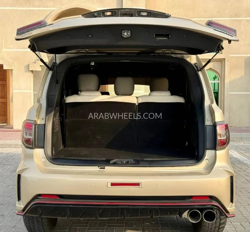 Nissan Patrol 2016 for Sale in Ajman Image-12