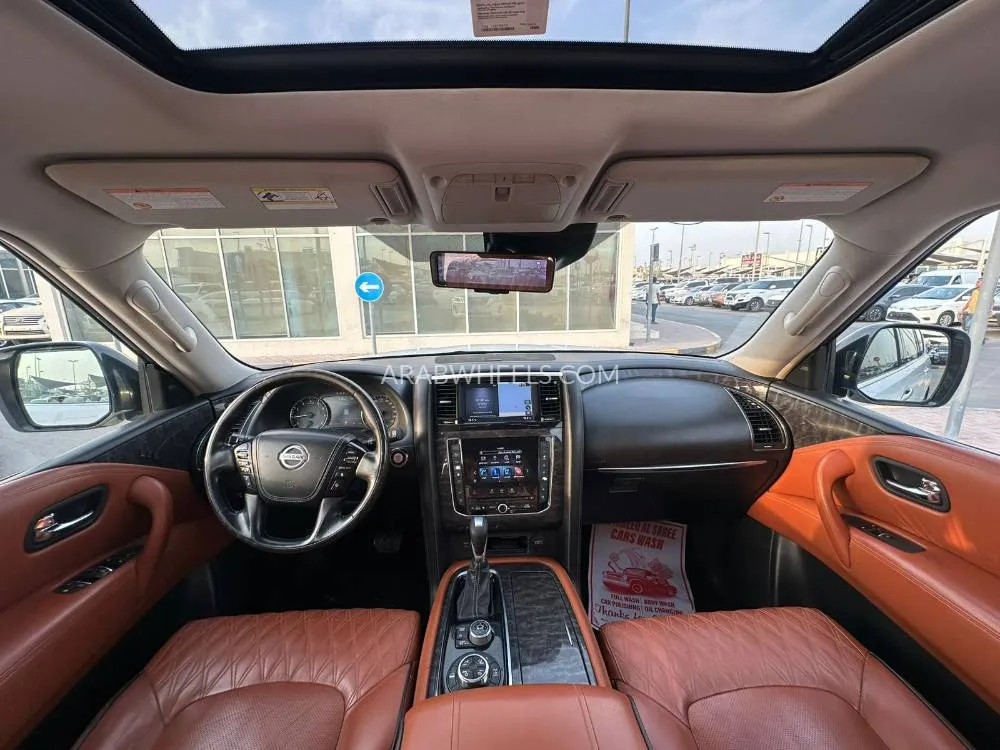 Nissan Patrol 2020 for Sale in Sharjah Image-9