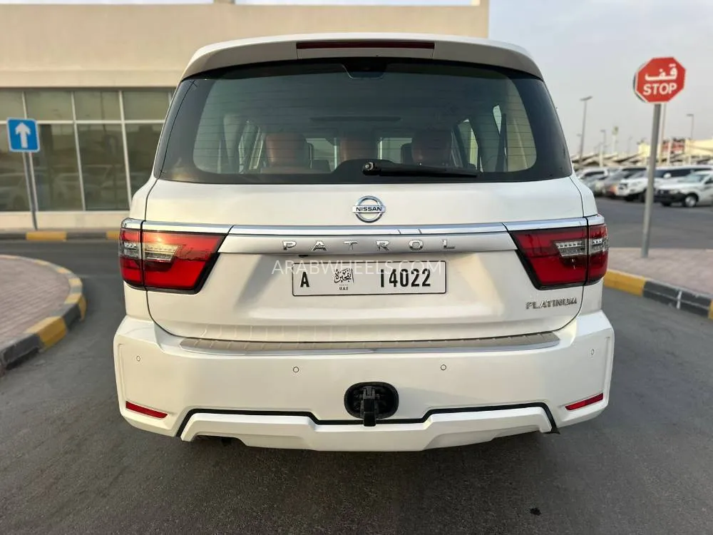 Nissan Patrol 2020 for Sale in Sharjah Image-13