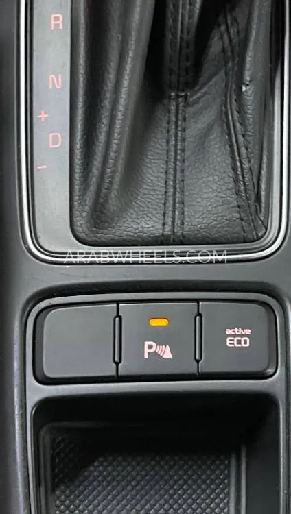 Kia Sportage 2018 for Sale in Ajman Image-10