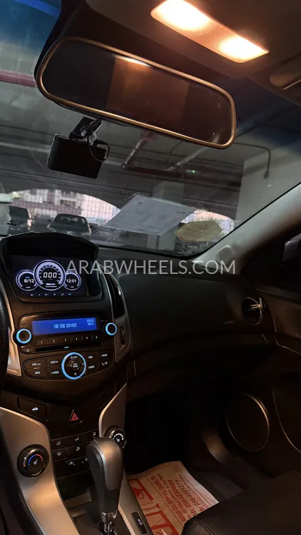 Chevrolet Cruze 2015 for Sale in Dubai Image-8