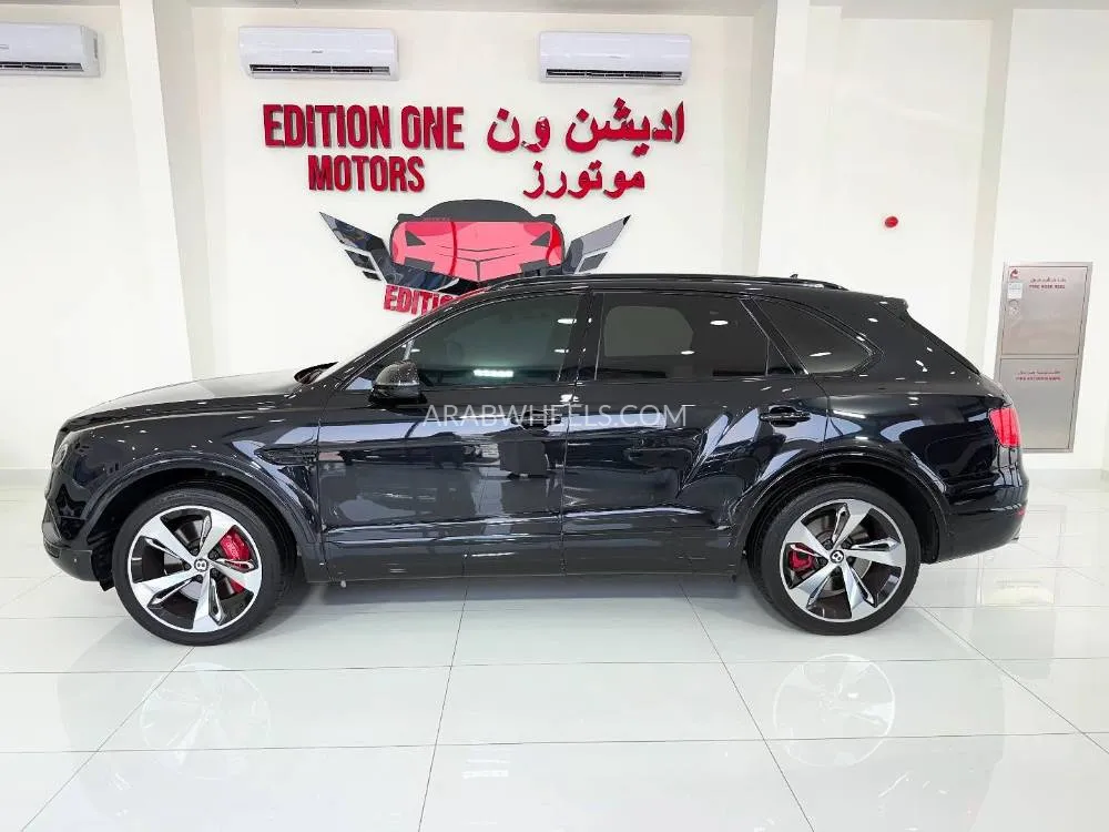 Bentley Bentayga 2019 for Sale in Dubai Image-4