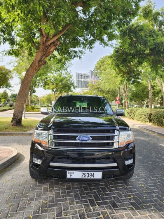 Ford Expedition 2016 for Sale in Dubai Image-4