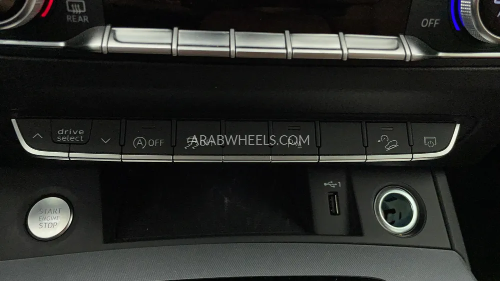 أودي Q5 2022 for Sale in دبي Image-37