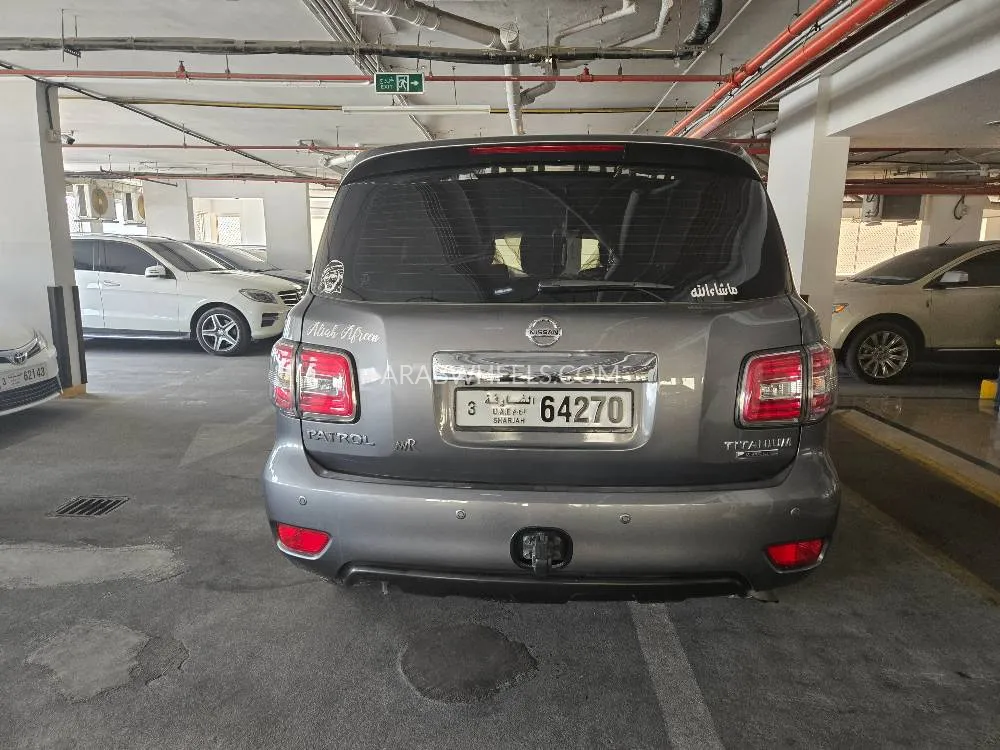Nissan Patrol 2017 for Sale in Sharjah Image-10
