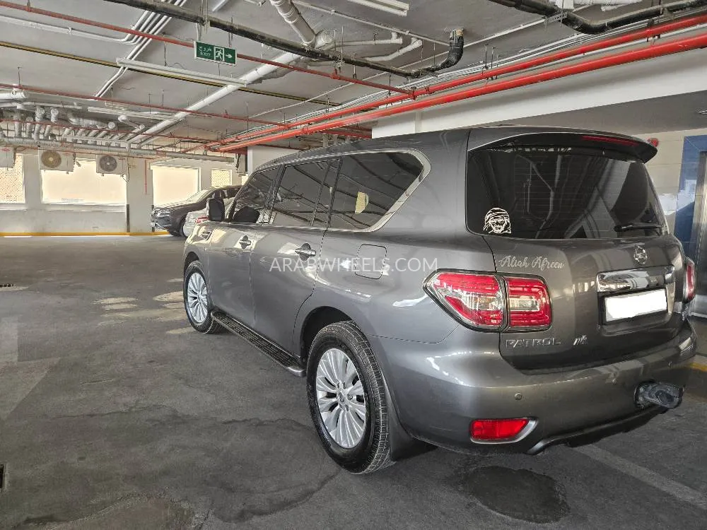 Nissan Patrol 2017 for Sale in Sharjah Image-12