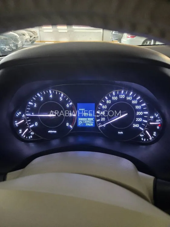 Nissan Patrol 2017 for Sale in Sharjah Image-22