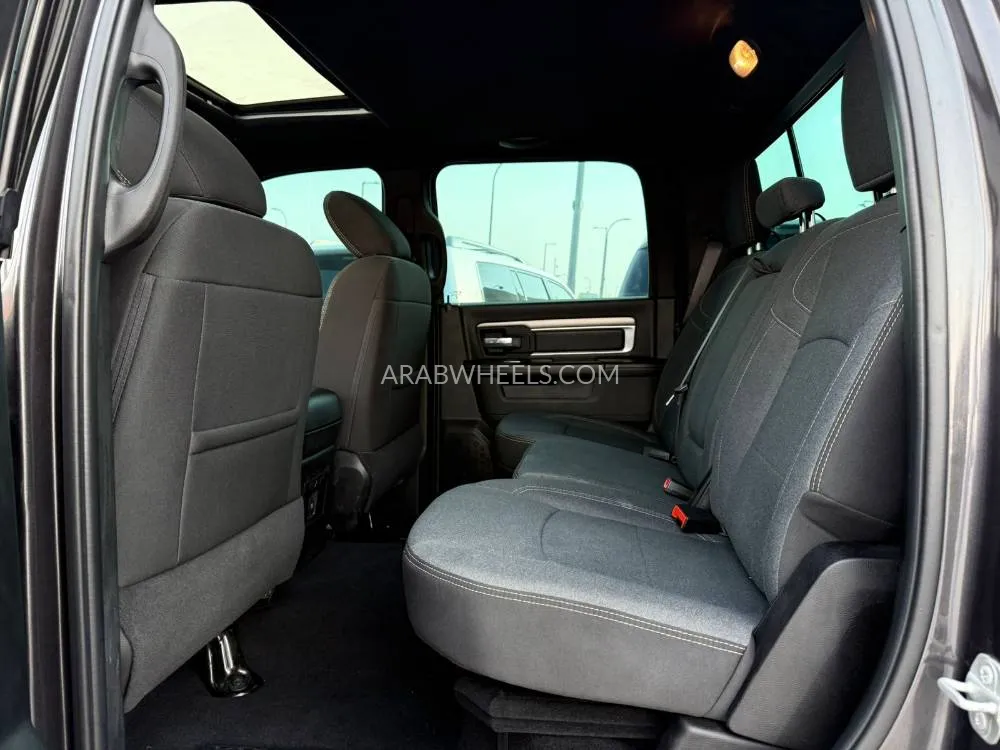 رام 1500 2023 for Sale in أبو ظبي Image-8