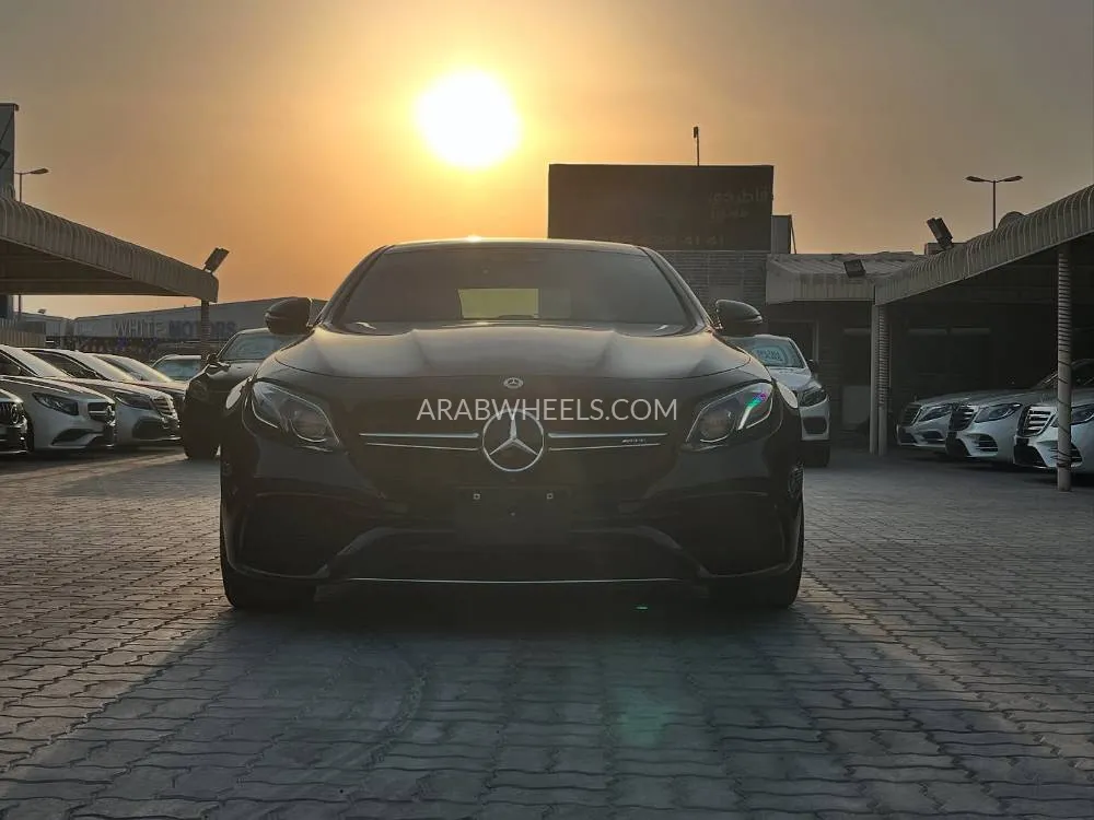 Mercedes Benz E Class 2017 for Sale in Ajman Image-2