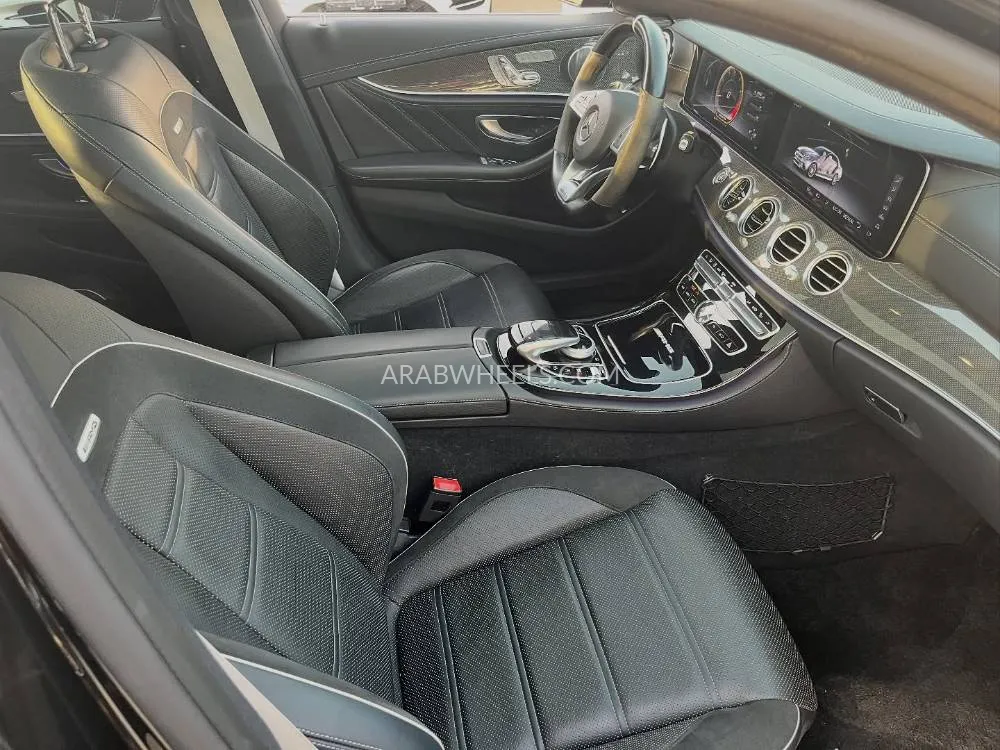 Mercedes Benz E Class 2017 for Sale in Ajman Image-11