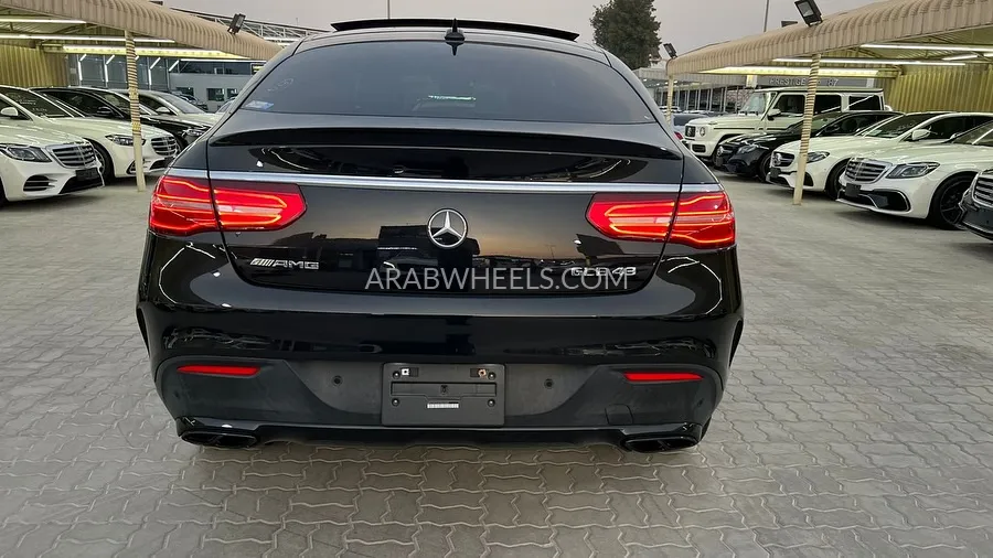 Mercedes Benz GLE Class 2017 for Sale in Ajman Image-16