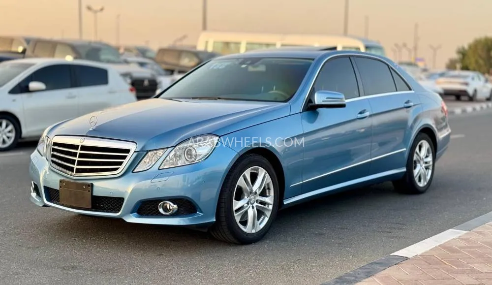 Mercedes Benz E Class 2010 for Sale in Dubai Image-4
