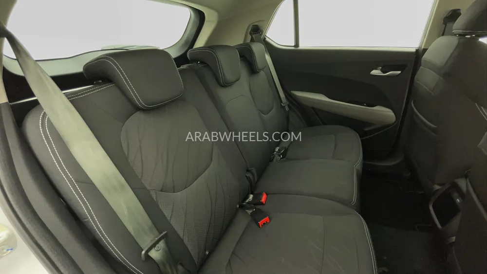 Chevrolet Groove 2023 for Sale in Dubai Image-24