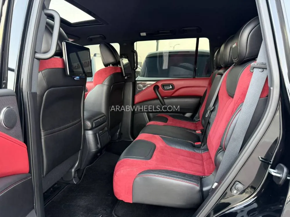 Nissan Patrol 2023 for Sale in Abu Dhabi Image-8