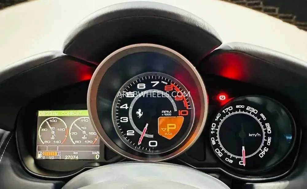 Ferrari California 2013 for Sale in Dubai Image-11