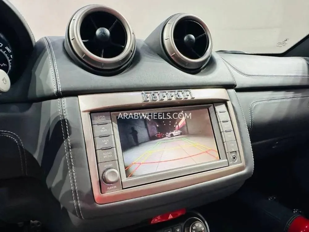 Ferrari California 2013 for Sale in Dubai Image-12