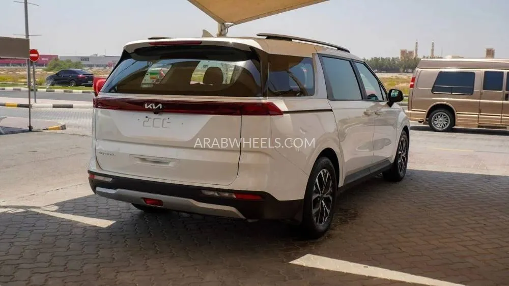 Kia Carnival 2022 for Sale in Sharjah Image-19