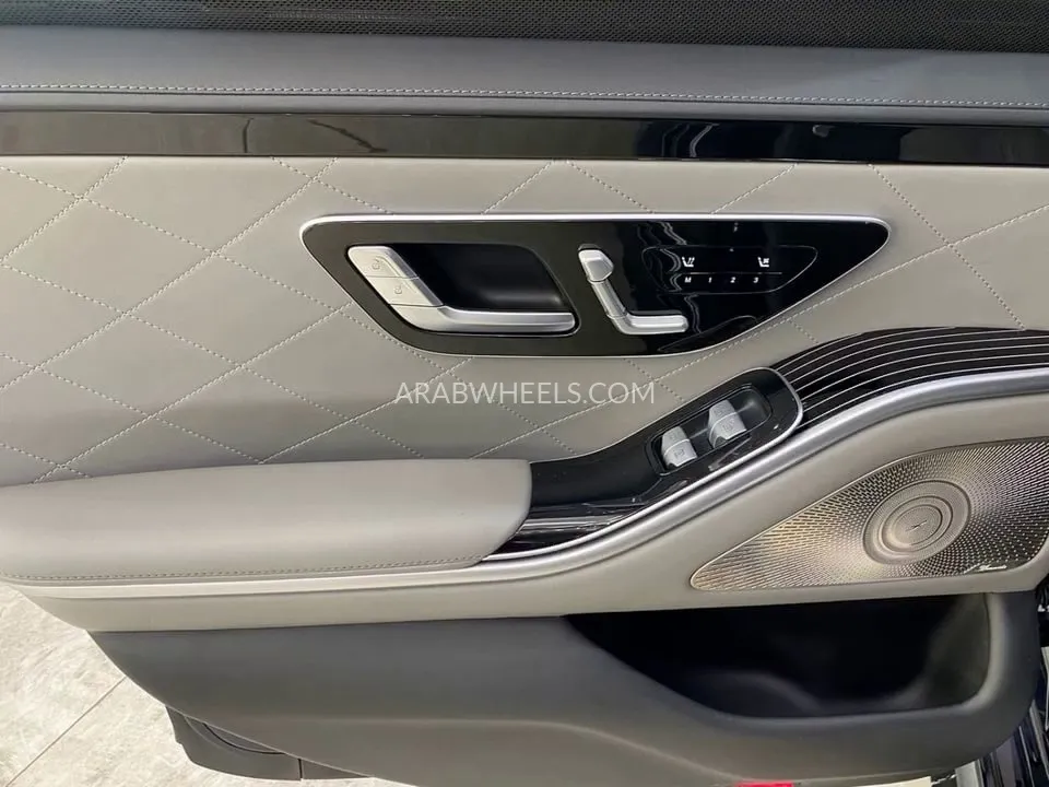 Mercedes Benz S Class 2023 for Sale in Dubai Image-3