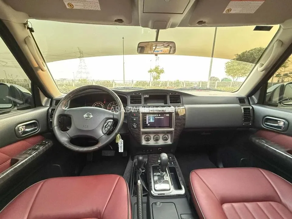 Nissan Patrol 2024 for Sale in Dubai Image-10