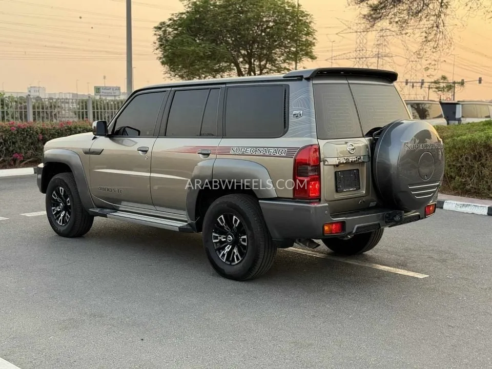 Nissan Patrol 2024 for Sale in Dubai Image-17
