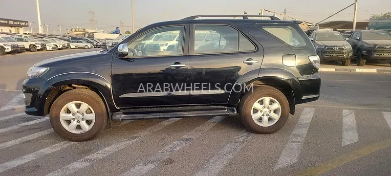 Toyota Fortuner 2011 for Sale in Dubai Image-5