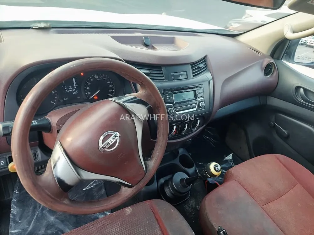 Nissan Civilian 2016 for Sale in Sharjah Image-5