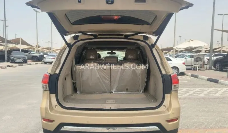 Nissan Pathfinder 2014 for Sale in Sharjah Image-14