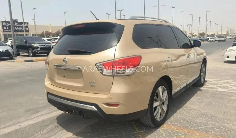 Nissan Pathfinder 2014 for Sale in Sharjah Image-15