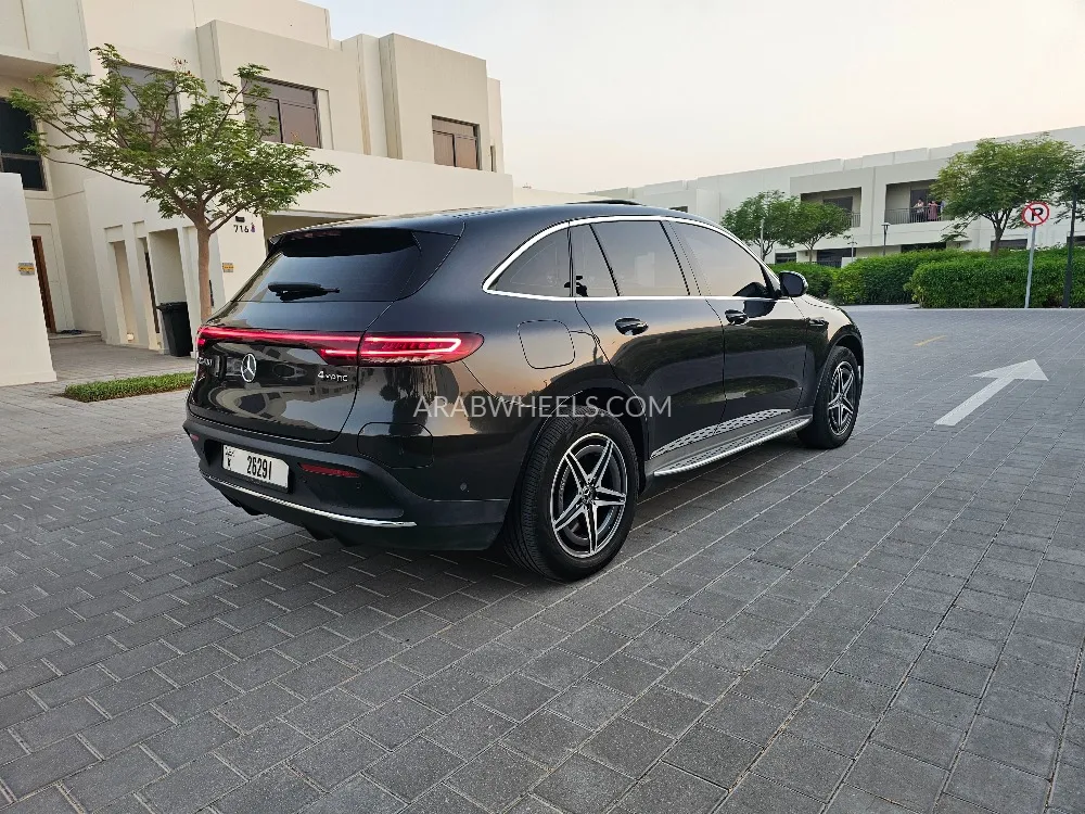 Mercedes Benz EQC 2022 for Sale in Dubai Image-3
